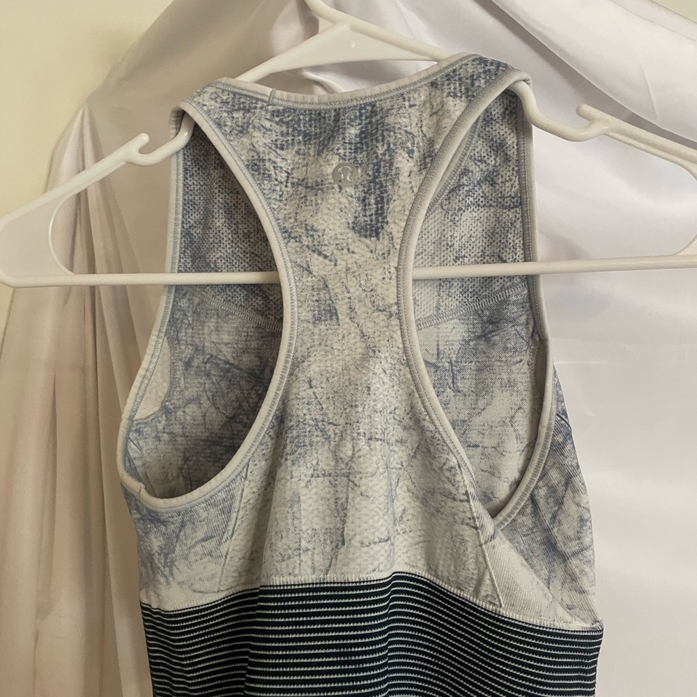 Lululemon bra top - Picture 3 of 3